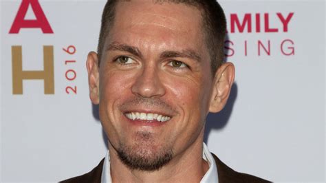 steve howey dick|The Truth About Steve Howeys Sexuality